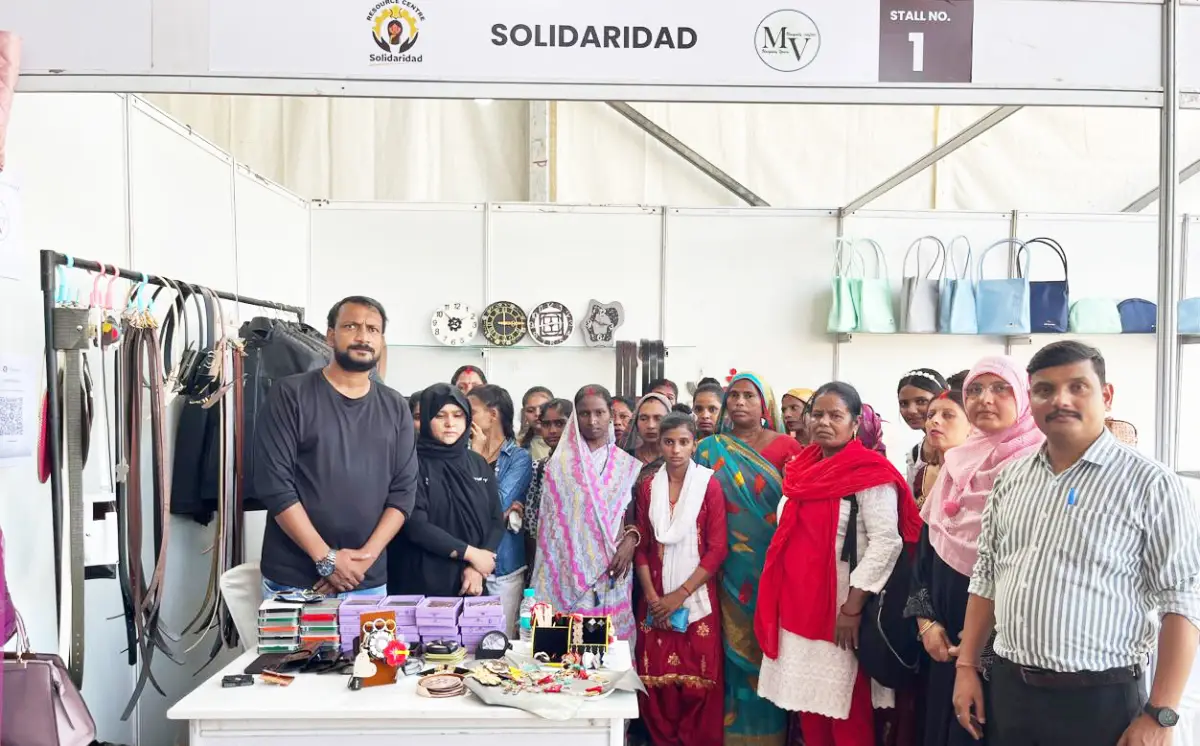 Women Artisans Step into the Market at the Kanpur Leather Mela