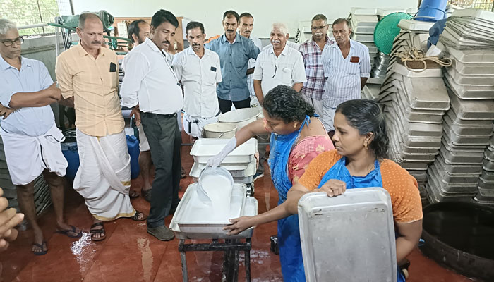ToT SESSION ON LATEX COLLECTION AND SHEET PROCESSING